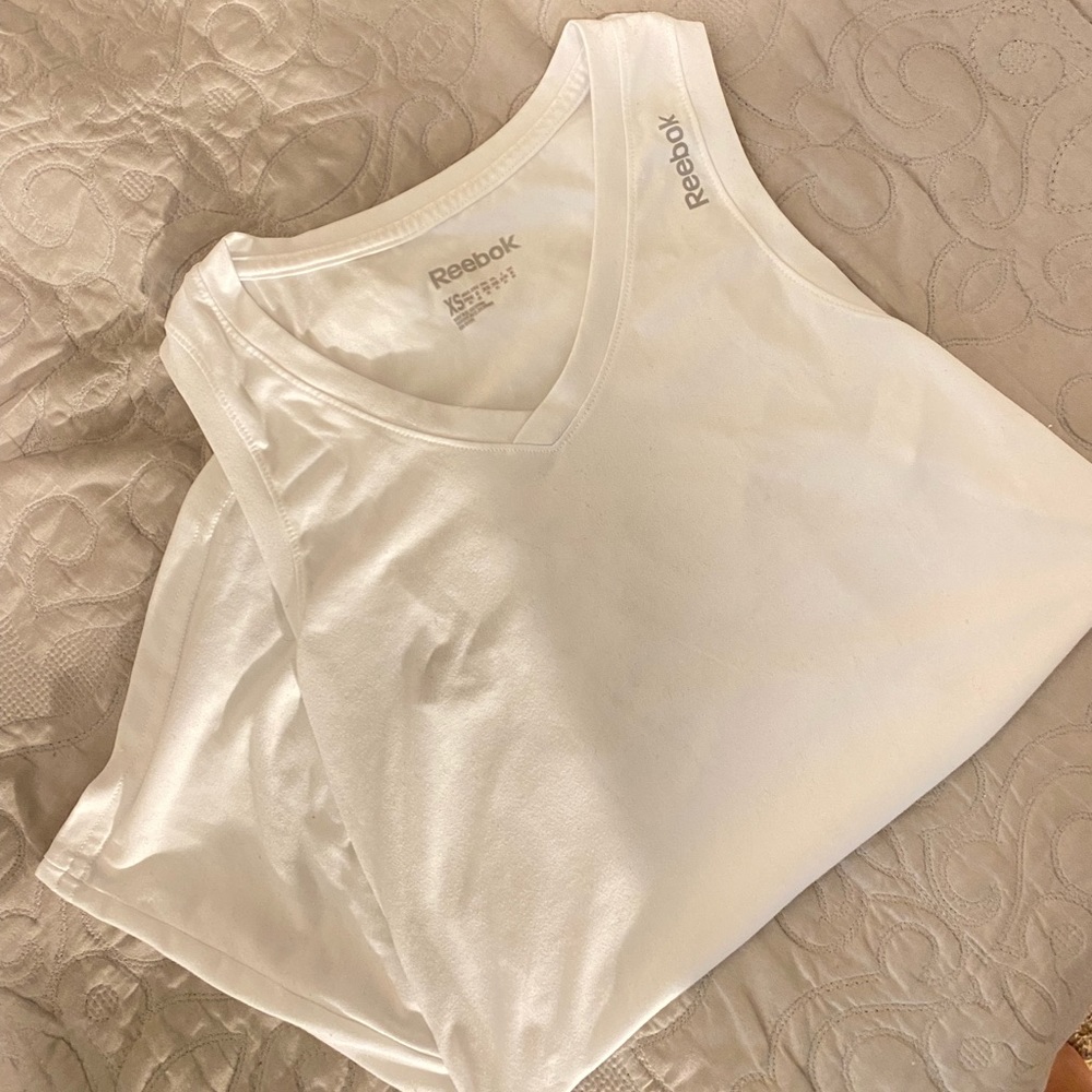 Reebok tank !